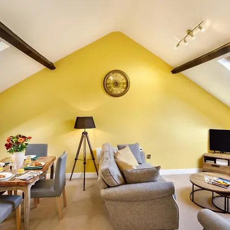 The Old Sweet Factory Apartment Harrogate