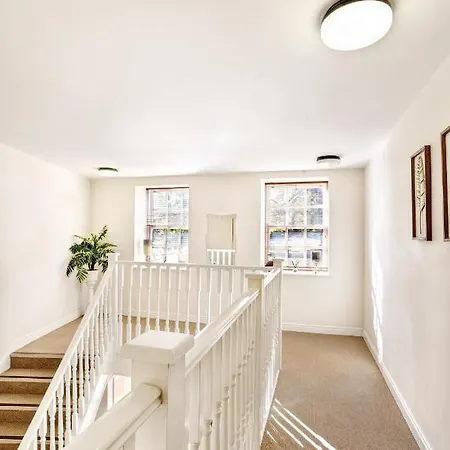 Apartment The Old Sweet Factory